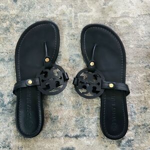 Tory Burch Sandles